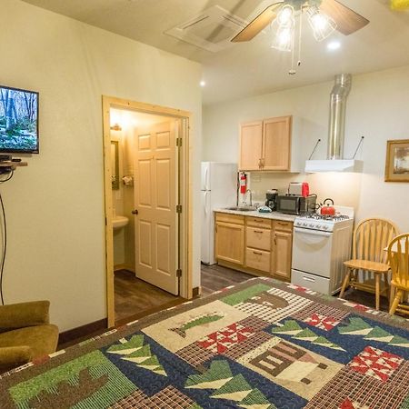 June Lake Motel المظهر الخارجي الصورة